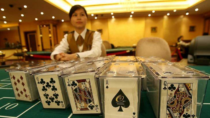 Casino moguls operating in Macau are  under pressure to add non-gaming elements to secure gambling tables.