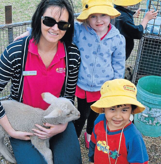 Miss Mel and the Narromine preschoolers enjoing last year's ABC Day.
