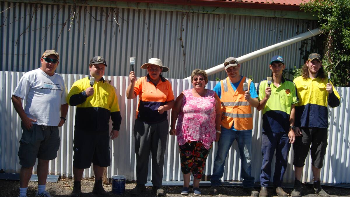 The first of the 'Working for the Dole Program' at the Narromine Community Skills building with Lynn Field.