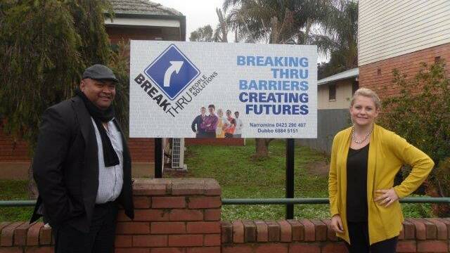 Break Thru People Solutions revealed their new sign last month. Paul Hausia, Manager and Shannen Wood, Transition and support consultant., were thrilled.
Photo: CONTRIBUTED