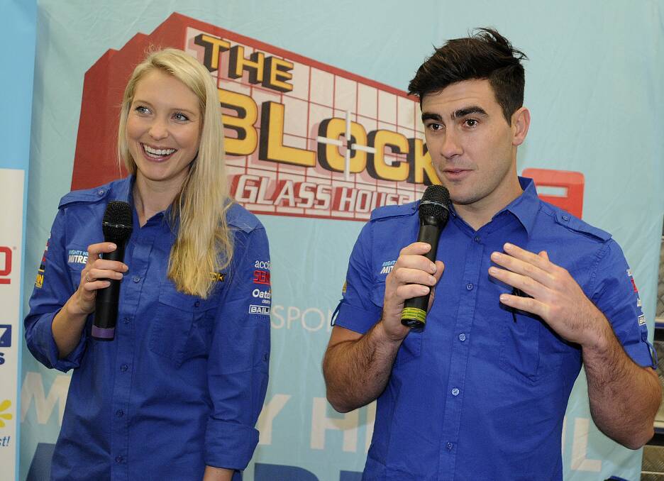 BUILDING INTEREST: Max Stokes and Karstan Smith from The Block Glasshouse visited Bathurst yesterday to talk about vans and post-television plans. Photo: CHRIS SEABROOK 	091414cblock6