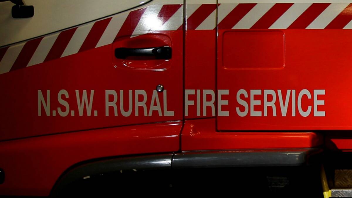 Firefighters tackle Goonoo blaze near Dubbo