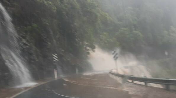 Water fall Way, Dorrigo Mountain. Photo: Live Traffic via Trwitter