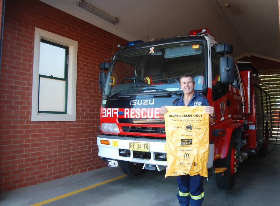 HELPING HAND: Narromine Fire Brigade Deputy Captain Peter Treseder is ready to help coordinate this year's Clean Up Australia Day. Photo: ZAARKACHA MARLAN