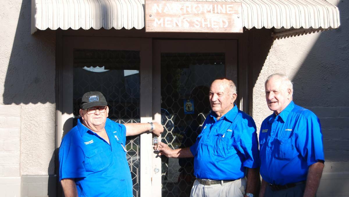 MATESHIP: Shed manager, John Lenehan, Keith Richardson and President, Roger Backman at the opening of the shed in 2015. PHOTO: TAYLOR JURD