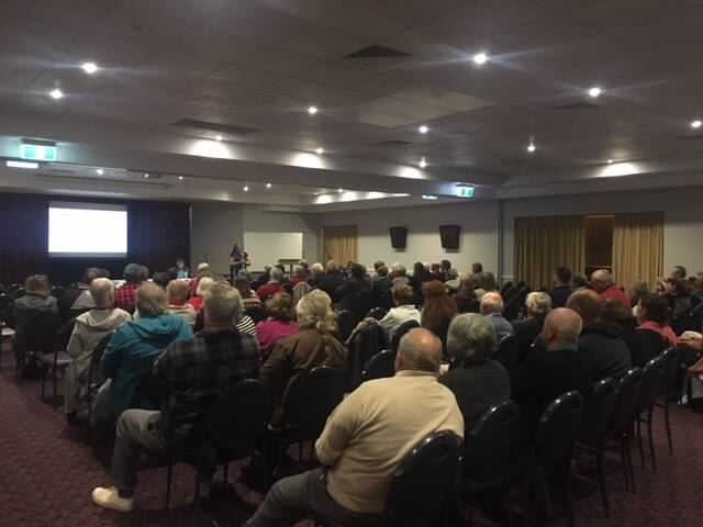 CURBING CRIME: Over 70 people gather at the Narromine Community meeting to discuss crime. Photo: ZAARKACHA MARLAN