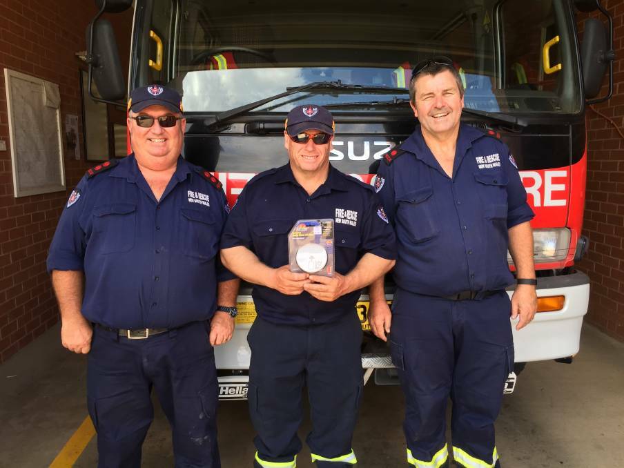 SAFETY WARNING: Narromine firefighters are reminding residents to check their smoke alarms and replace the batteries if needed. Photo: CONTRIBUTED