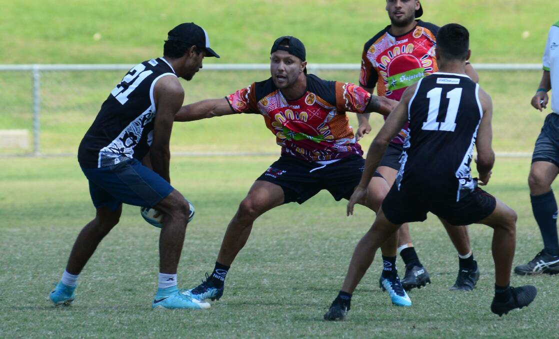 Above: Former NRL premiership winner Scott Prince (centre) featured at a recent knockout. Photo: FILE. 