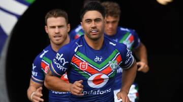 Shaun Johnson (c) says fans are showing a lot of love for the Warriors after their return home.