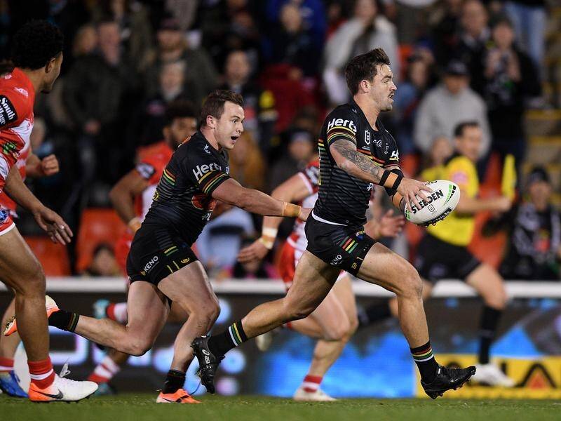 Penrith hooker Wayde Egan (right) has signed a three-year deal with the New Zealand Warriors.