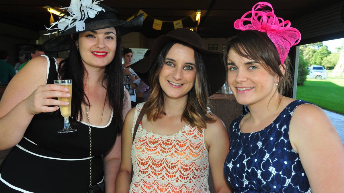 NARROMINE DIGGERS CUP: Lauren Glawson, Aimee Croxon and Kate Glawson.  Photo LOUISE DONGES